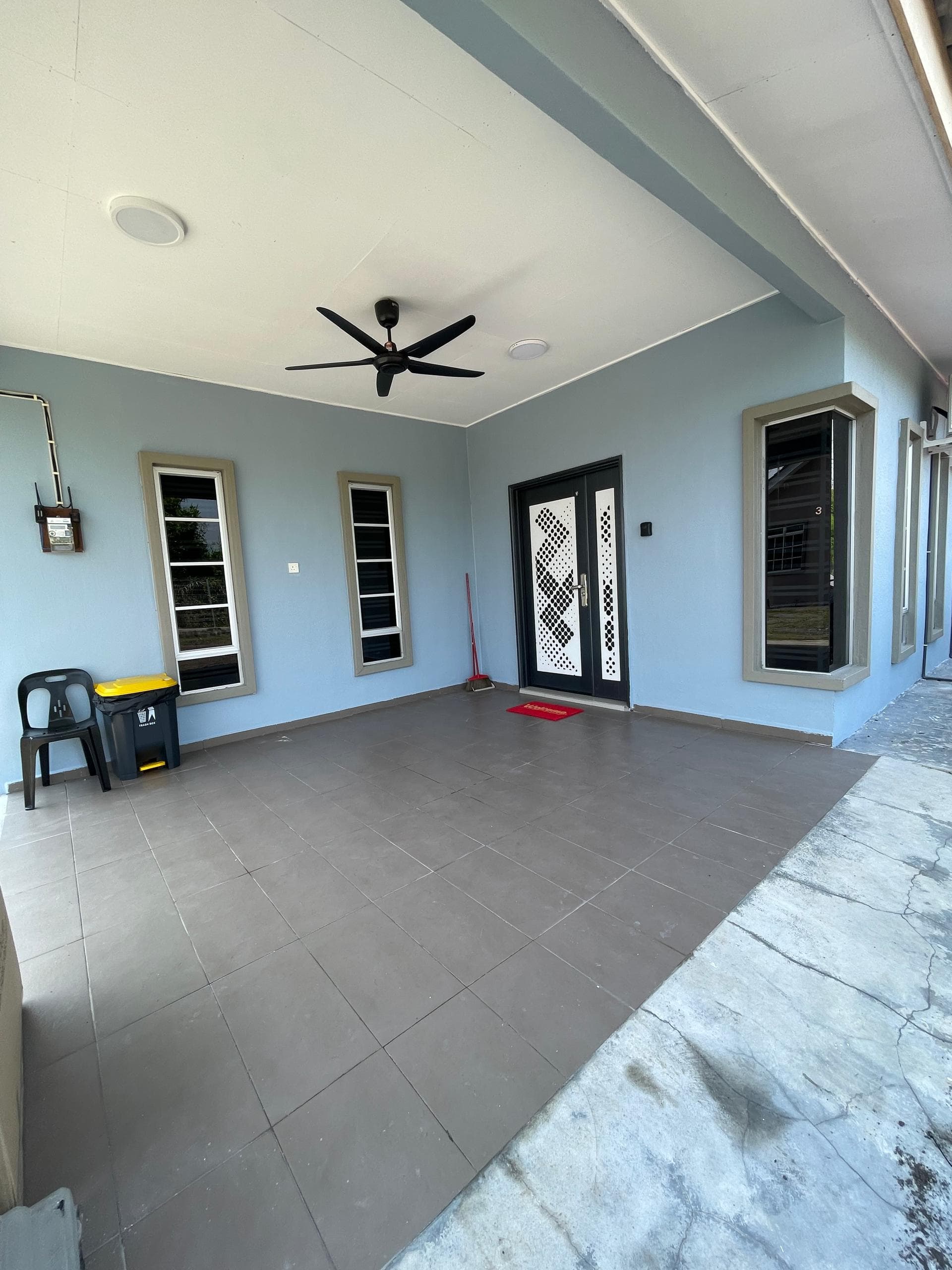 Homestay Umbai 3 — Front of Homestay Umbai 3