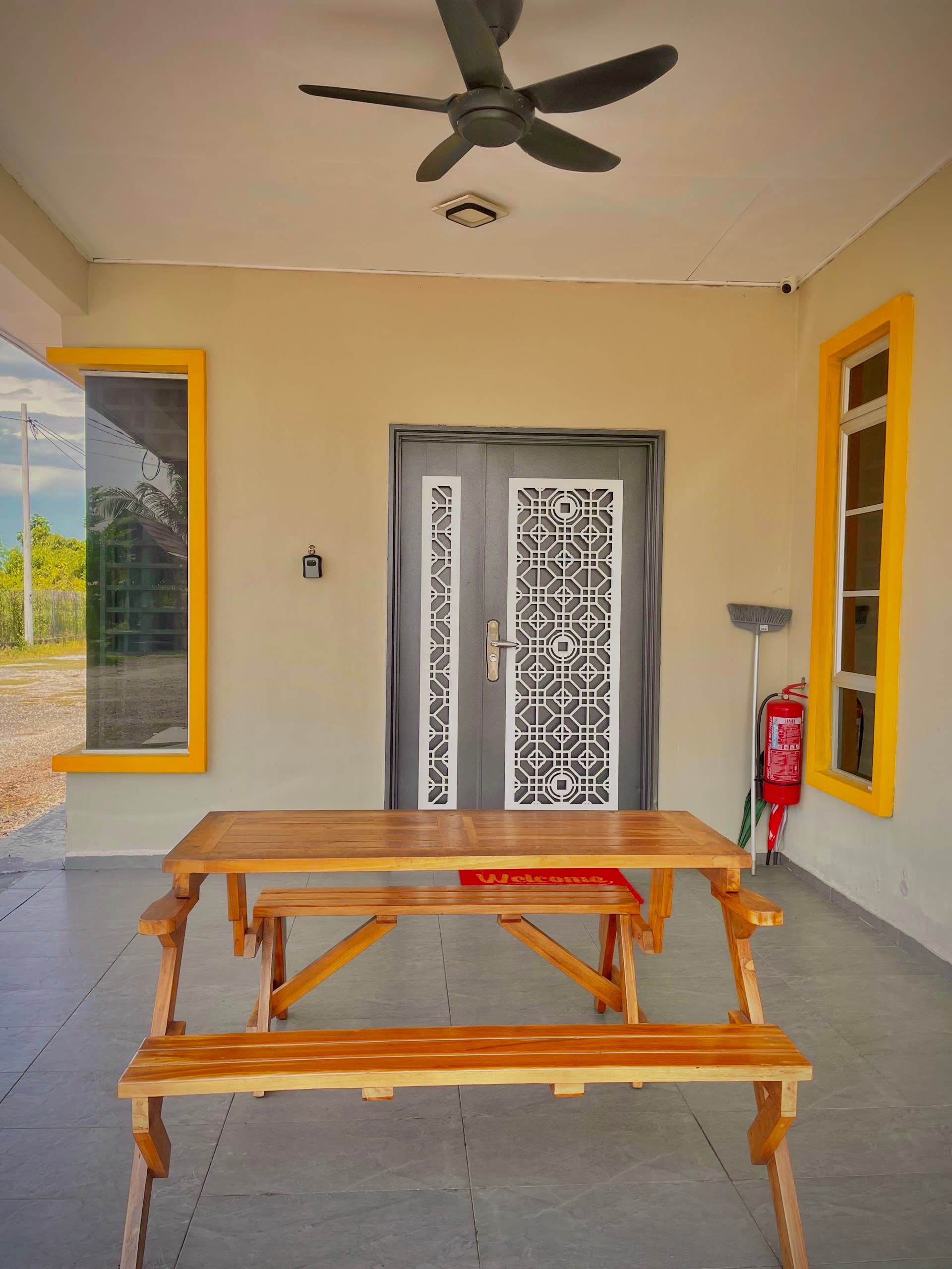 Homestay Umbai 6 — Front of Homestay Umbai 6